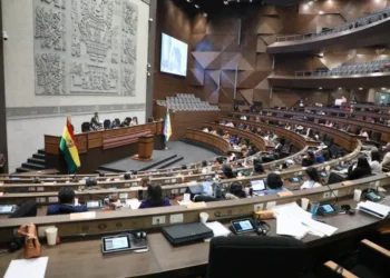 El proyecto de ley para el fondo lácteo de pudo ser aprobado por la actual Asamblea Legislativa. Foto: Archivo.