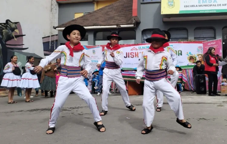 Los niños demostrarán varias danzas/GAMEA