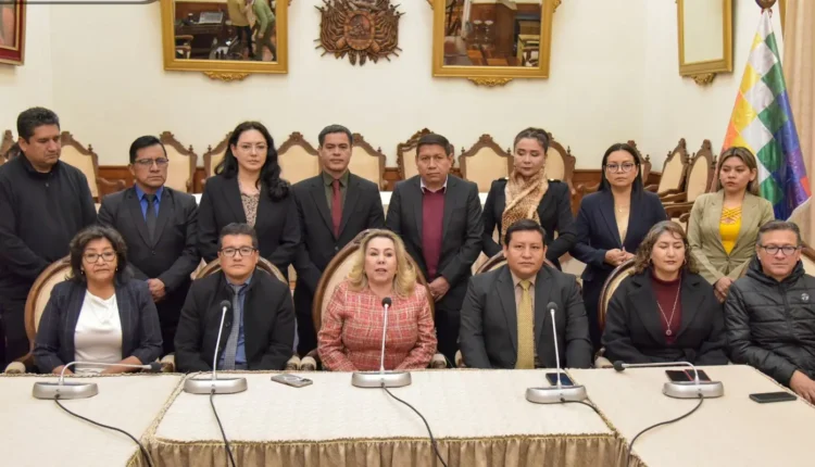 Los magistrados y consejeros del Órgano Judicial. (Foto: AJN)