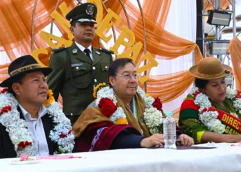 El mandatario Luis Arce participa del aniversario de Agamdepaz.