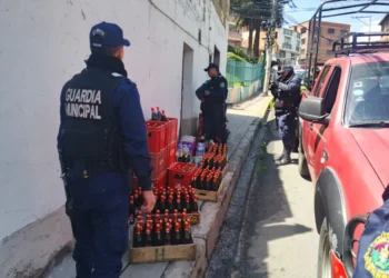 También se decomisaron bebidas alcohólicas. Foto: AMUN.