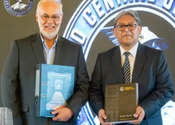 El BCB entrega información al gobierno electo. Foto: BCB.