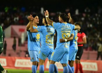 Festejo de la Academia en el IV Centenario de Tarija (APG)