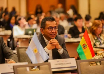 El Defensor del Pueblo, Pedro Callisaya, representó a Bolivia en la FIO. Foto: Defensoría del Pueblo.