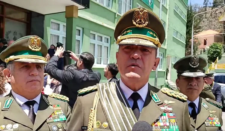 El comandante general de la Policía Boliviana, Augusto Russo.