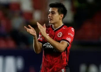 Gilberto Mora en el partido de la Liga MX entre San Luis y Tijuana. (FOTO: AFP)