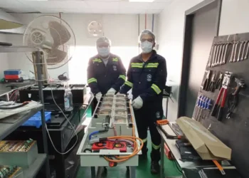 La fabricación nacional de baterías. Foto: YLB.