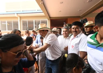 El Presidente responsabilizó a la oposición por la crisis de carburantes. Foto: Lucho Arce.