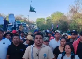 El punto de bloqueo en Abapó. Foto: RRSS.