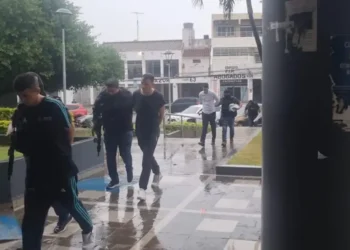 Los aprehendidos fueron llevados a la FELCC/AFP