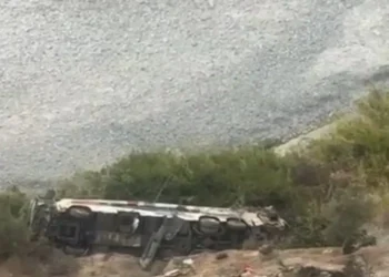El bus cayó a un barranco/RPP