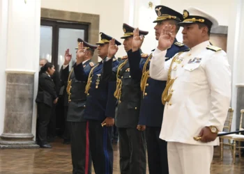 El nuevo alto mando militar. (Foto: Bolivia Tv)