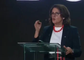 La vicepresidenta ejecutiva para una Transición Limpia, Justa y Competitiva de la Comisión Europea, Teresa Ribera, quien representa a la Unión Europea. Foto: RRSS.