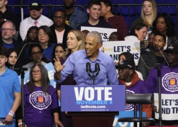 Obama participó del mitin demócrata en Virginia/AFP