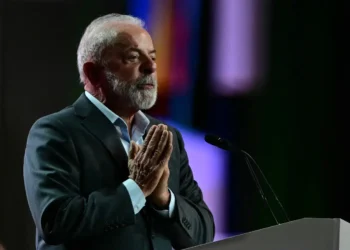 Lula inauguró la cumbre climática en la Amazonia/AFP