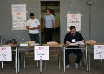 Se aperturaron todos los recintos electorales/AFP
