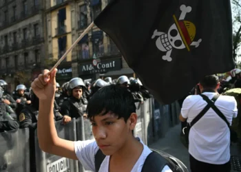 La marcha de la Generación Z no pudo llegar al zócalo/AFP