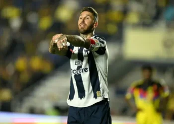 El defensor español Sergio Ramos en el partido de vuelta de cuartos de final del Apertura de México entre Monterrey y América. (FOTO: AFP)