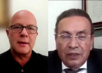 Los presidentes de la Cámara Nacional de Exportadores (Caneb) y de la Federación de Empresarios Privados de La Paz, Oswaldo Barriga y Rolando Kempff.