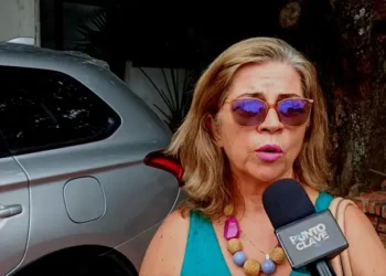 La exministra María Elva Pinckert