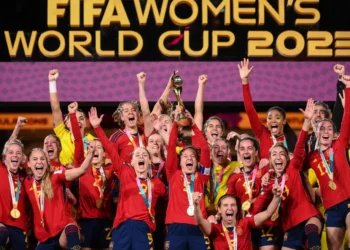 La selección española celebra el título mundial logrado en 2023. (FOTO: AFP)