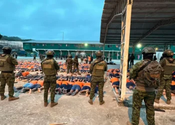 El ejército tomó el control de las cárceles/Ejército de Ecuador
