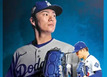 Yoshinobu Yamamoto fue reconocido como el Jugador Más Valioso (MVP) de la Serie Mundial de 2025. (FOTO: AFP)