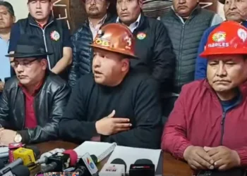La dirigencia de la Central Obrera Boliviana. Foto: COB.
