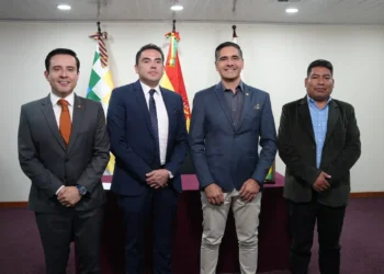 Gustavo Jáuregui Gonzales, René Villavicencio Quispe y Gustavo Rodolfo Serrano Osorio son los nuevos viceministros. Foto: Ministerio de Desarrollo Productivo.
