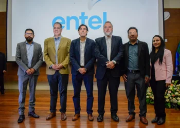 El nuevo directorio de Entel. Foto: Ministerio de Obras Públicas.