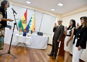 Tres viceministros en Educación fueron posesionados. FOTO: Ministerio de Educación.