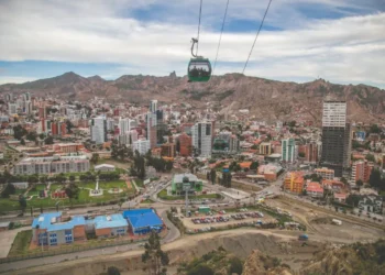 Mi Teleférico atenderá de forma normal durante el feriado de Año Nuevo. FOTO: Ministerio de Obras