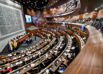 La Asamblea Legislativa aprueba o rechaza los proyectos de ley que impulsa el Gobierno. Foto: Archivo.