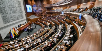 La Asamblea Legislativa aprueba o rechaza los proyectos de ley que impulsa el Gobierno. Foto: Archivo.