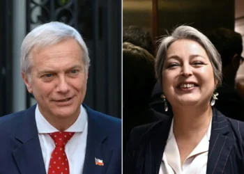 Kast y Jara van al balotaje el domingo/AFP