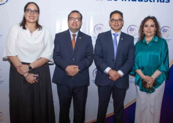Sonia Soruco, Eduardo Iriarte, Gonzalo Morales y Claudia Bayá.