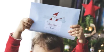 Los niños podrán mandar sus cartas en las agencias de Correos. Foto: YouTube.