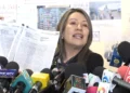La senadora Claudia Mallon brinda una conferencia de prensa. (Foto: Captura Senado)