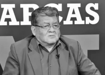 Ernesto Murillo, fue exeditor de Marcas, comunicador social, filósofo y sociólogo.