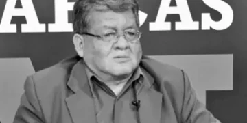 Ernesto Murillo, fue exeditor de Marcas, comunicador social, filósofo y sociólogo.