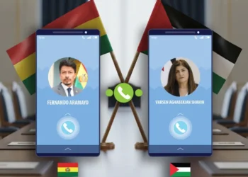 Diálogo entre el canciller Fernando Aramayo y su homóloga Varsen Aghabekian. (Foto: Cancillería de Bolivia)