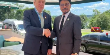 Los cancilleres de Chile, Alberto van Klaveren, y de Bolivia Fernando Aramayo. (Foto: Cancillería)