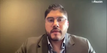 El viceministro de Fomento al Turismo Sostenible, Andrés Aramayo en entrevista con La Razón Radio.