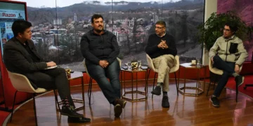 Los analistas Carlos Saavedra, Ricardo Paz y Manuel Mercado en Piedra, Papel y Tinta de La Razón.