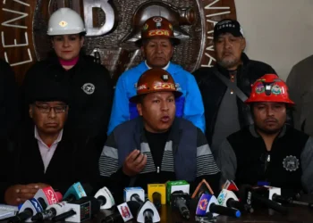 Jubilados y la COB rechazan las declaraciones de Paz sobre la Gestora. Foto: APG.