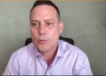 El diputado de la alianza Libre Rafael Darío López en La Razón Radio.