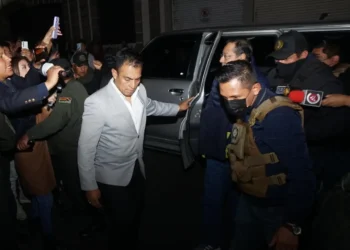 El expresidente Luis Arce es ingresado al penal de San Pedro. (Foto: APG)