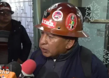 Andres Paye, ejecutivo de la FSTMB, molesto con el Gobierno. Foto: DTV.