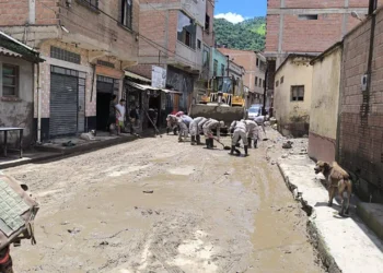 Las inundaciones afectaron las calles en Guanay. Foto: Todo Noticias Guanay.