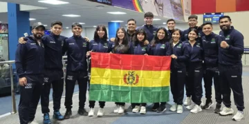 Representante bolivianos de karate de los Juegos Bolivarianos de Lima y Ayacucho.
